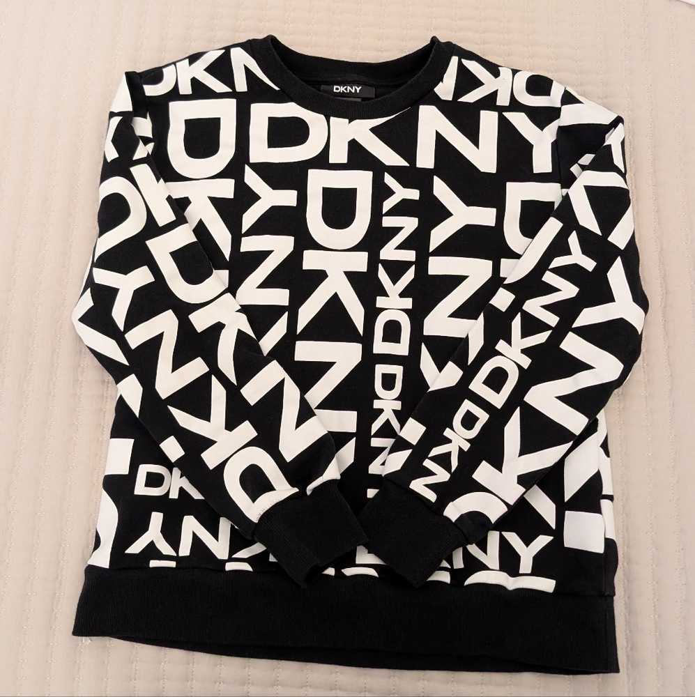 GUC DKNY Monochrome Crewneck Sweater